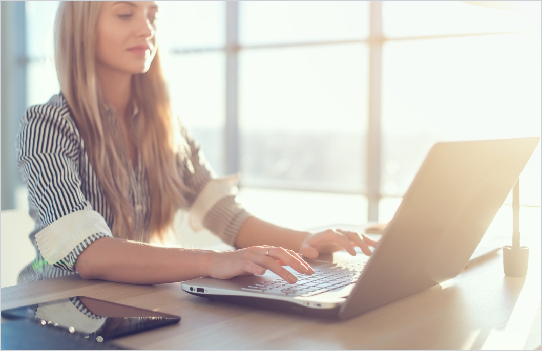 Corporate Content Writer at work